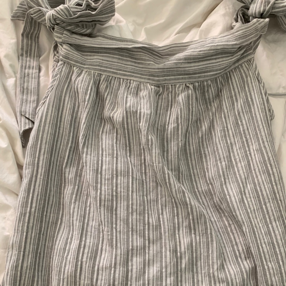 Striped Shirt With bows on shoulder